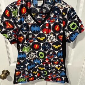 Justice League Scrub Top Size M